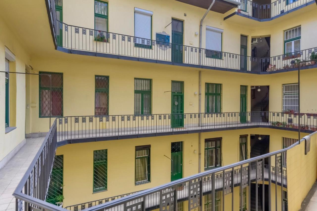 Corvina Apartment Budapest With Free Private Parking Exteriér fotografie